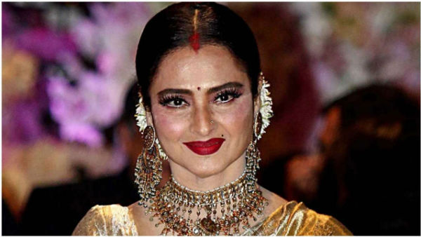 మీడియాకు దూరంగా ఉంటున్న రేఖ