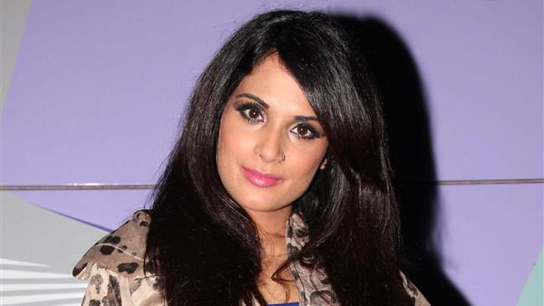 గదిలోకి రాకపోతే