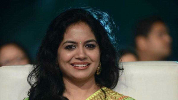 ఆ మోసం చేసినవాడు కనిపిస్తే పళ్ళు రాలిపోతాయ్.. వదిలేదే లేదు: సింగర్ సునీత