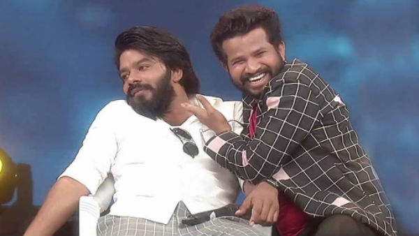  క్యారవాన్‌లా నటించిన ఆది..