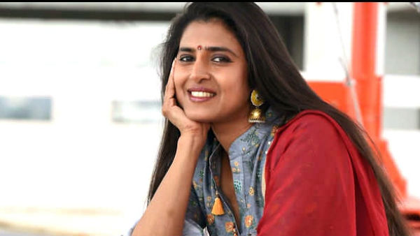 ఆడలక్షణాలు రావడానికి..