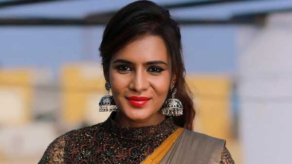 నన్ను రేప్ చేస్తామంటున్నారు..