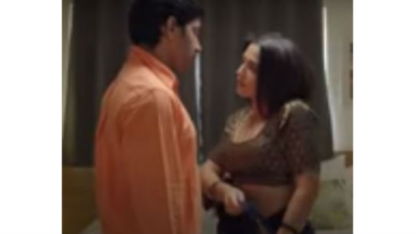 వేశ్యగా నటించి..