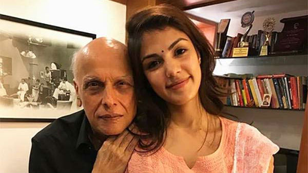 రియా చక్రవర్తితో మహేష్ భట్కు సన్నిహిత సంబంధాలు