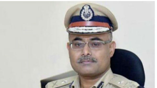 నేరస్థులకు సింహ స్వప్నం మనోజ్ శశిధర్.. పవర్ఫుల్ అధికారి చేతికి సుశాంత్ కేసు!