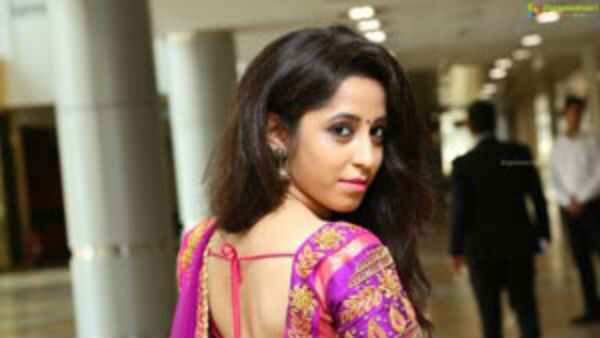 ఒక బడా నిర్మాత మత్తు మంది కలిపి డోర్ పెట్టేశాడు.. ఆ ఘటన మర్చిపోలేను: ఫన్ బకెట్ భార్గవి