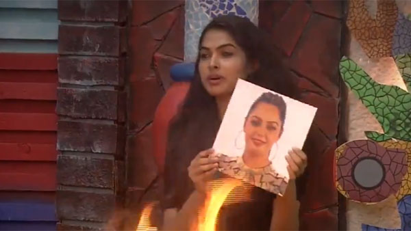 మంటల్లోకి మోహన్ని పెట్టేసిన మోనాల్