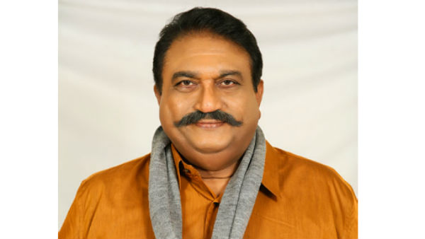 తీవ్ర ఒత్తిడికి లోనవ్వడంతో..