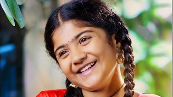 సోషల్ మీడియాలో యాక్టివ్..