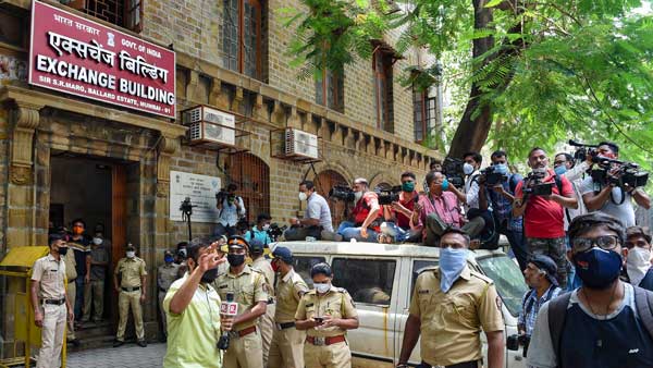 నాన్ బెయిలబుల్ వారెంట్లు జారీ చేస్తాం