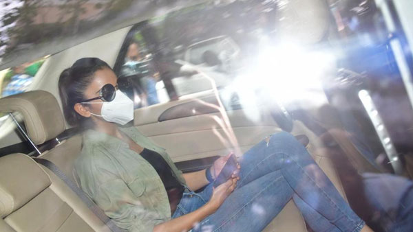 రకుల్ ఇంట్లో డ్రగ్స్ లభ్యం?