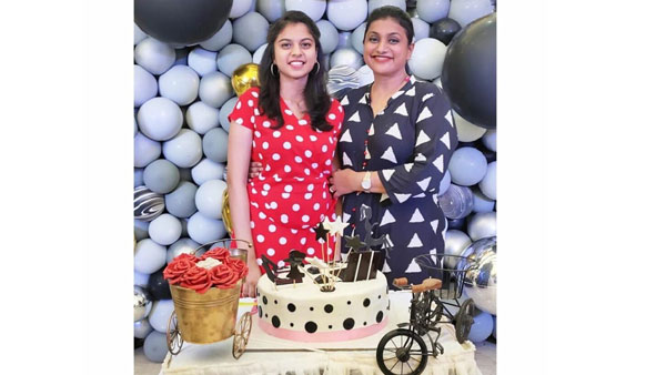 సినిమా ఇండస్ట్రీలోకి వస్తారా?