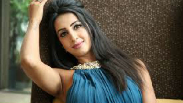 నిర్మాత వందన జైన్‌తో గొడవపై సంజనా