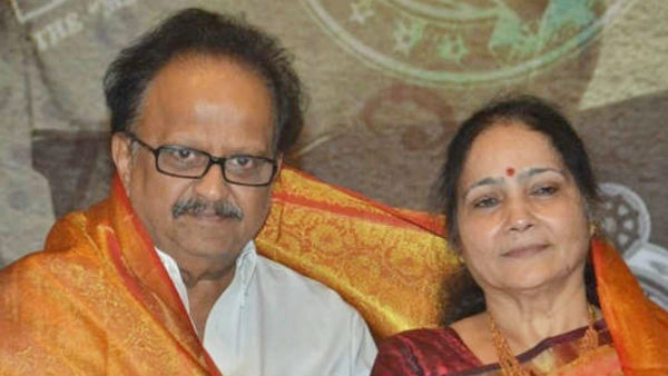  మొదటి చూపులోనే ప్రేమ