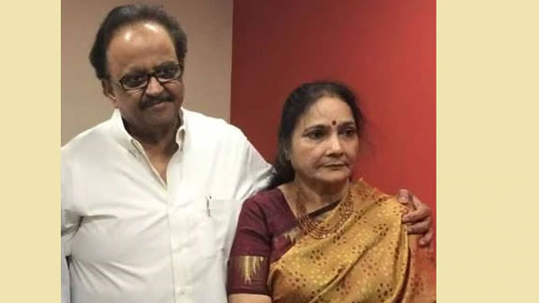 కరోనావైరస్ విలయతాండవం అంటూ భార్య హెచ్చరించినా