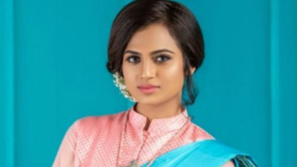 అందరిచూపు ఆమె వైపే..