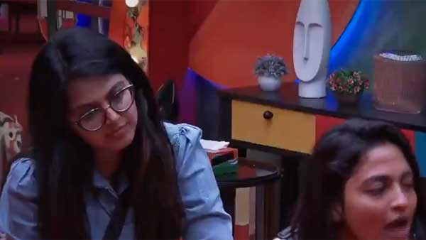 కేర్ టేకర్లతో గొడవలు..