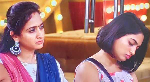 అఖిల్పై అమ్మా రాజశేఖర్ ఫైర్