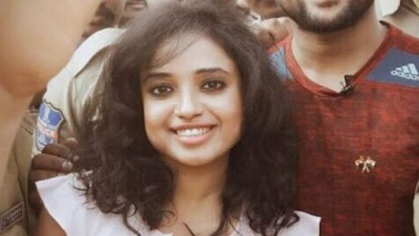 చూసిన వెంటనే..