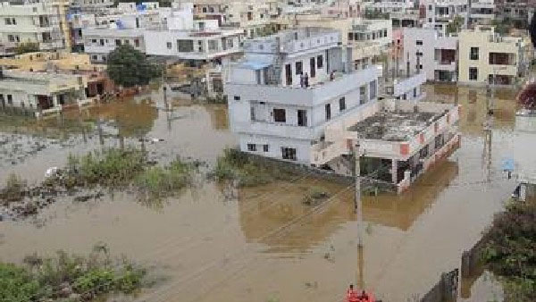 అగ్ర హీరోలతో పాటు దర్శకులు కూడా..