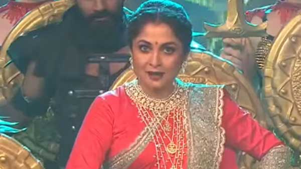  అరుదైన రికార్డుతో రమ్యకృష్ణ