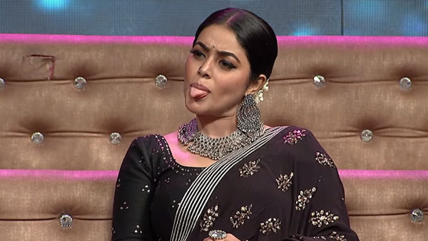 అందరిలా ఇమిటేషన్..