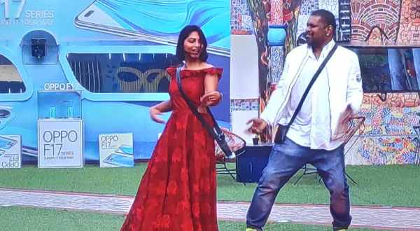 అదే మాస్టర్ కు ప్లస్ అయ్యింది