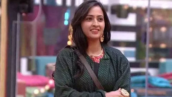 లాస్య పుల్లలు పెట్టడం.. గుట్టు రట్టు