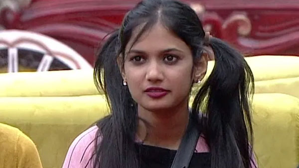 తనను తానే కొట్టుకున్న ఆ కంటెస్టెంట్