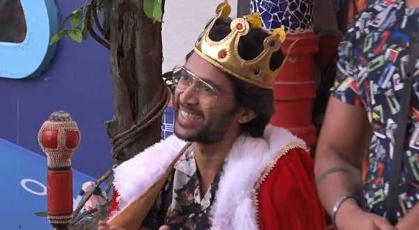 అభిజిత్ సాఫ్ట్ రాజాగా 