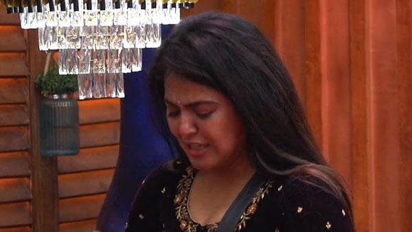 వాళ్లు నామినేట్ చేస్తే చిరునవ్వుతో