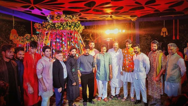 సెకండ్ గ్రేడ్ ఆర్టిస్ట్ కూతురు..