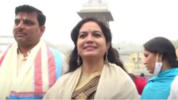  తిరుమలలో సునీత..