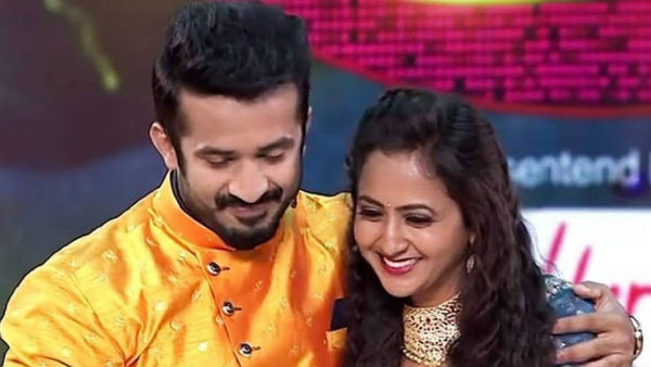 హిమజతో షాపింగ్..