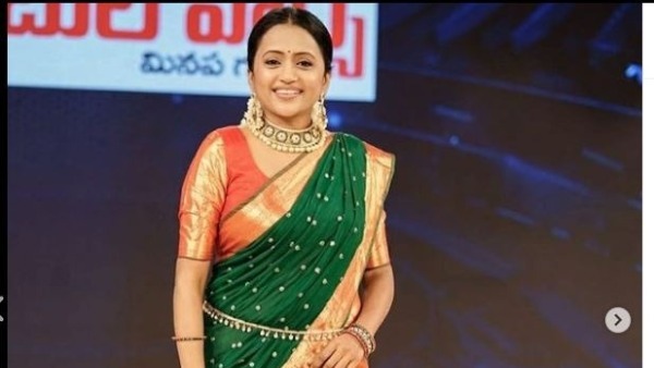 విద్యార్థి కోసం టీచర్..