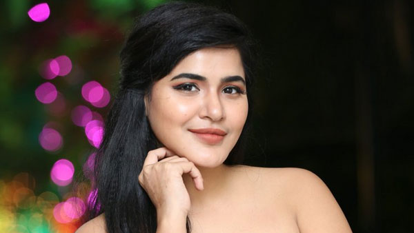 అలా లేపి చూపించిన బిగ్ బాస్ హాట్ భామ