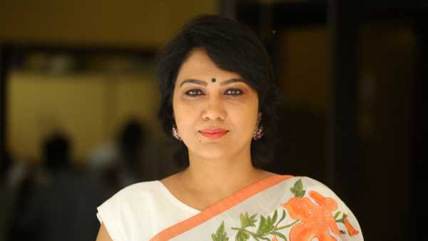 తల్లి పాత్రలో..