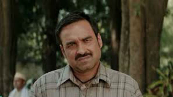 పంకజ్ త్రిపాఠి పెర్ఫార్మెన్స్