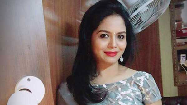 ప్రీ వెడ్డింగ్ పార్టీ.. మెహందీ ఈవెంట్ కూడా