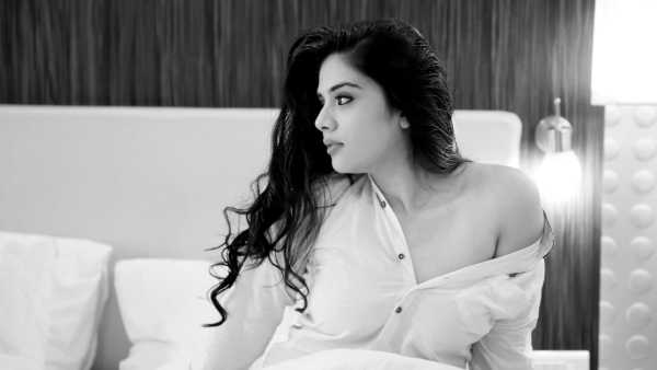 అదుర్స్ అనిపించుకున్న యాంకర్ శ్రీముఖి