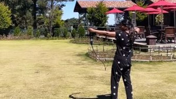 Aishwarya Rajesh trying to learn archery
