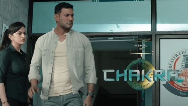 రెజీనా కసండ్రా విలనిజం