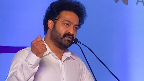 రోడ్డు ప్రమాదంలో నాన్న హరికృష్ణ