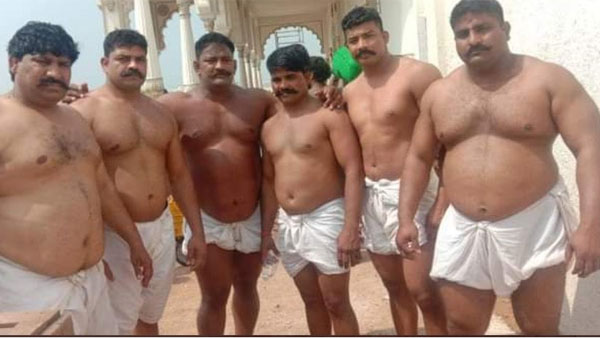 300ఏళ్ళు వెనక్కి..