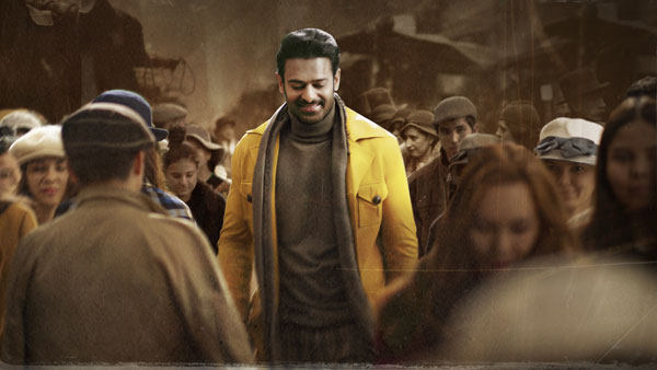 వరుసగా సిక్స్ కమిట్మెంట్స్