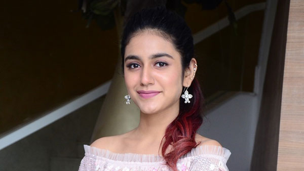 చెక్ సినిమా కొచీలో చూస్తా