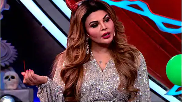 రోడ్డుపైకి తోసి టార్చర్