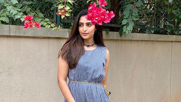 అక్కడ ఫుల్ బిజీ.. అన్నీ చెబుతోందిగా