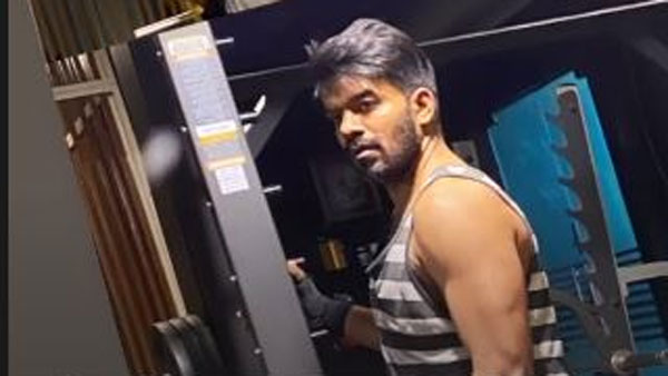 జిమ్‌లో కుస్తీలు..