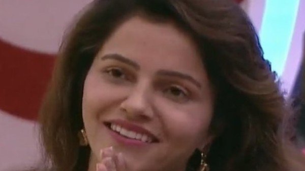 ఫినాలేకు చేరిన ఐదుగురు కంటెస్టెంట్లు